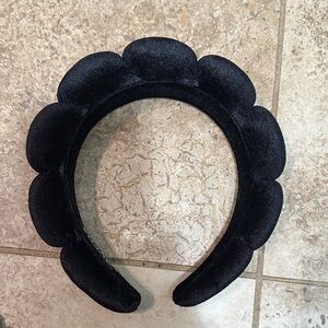 NWOT AVEDA Black Velvet Hairband